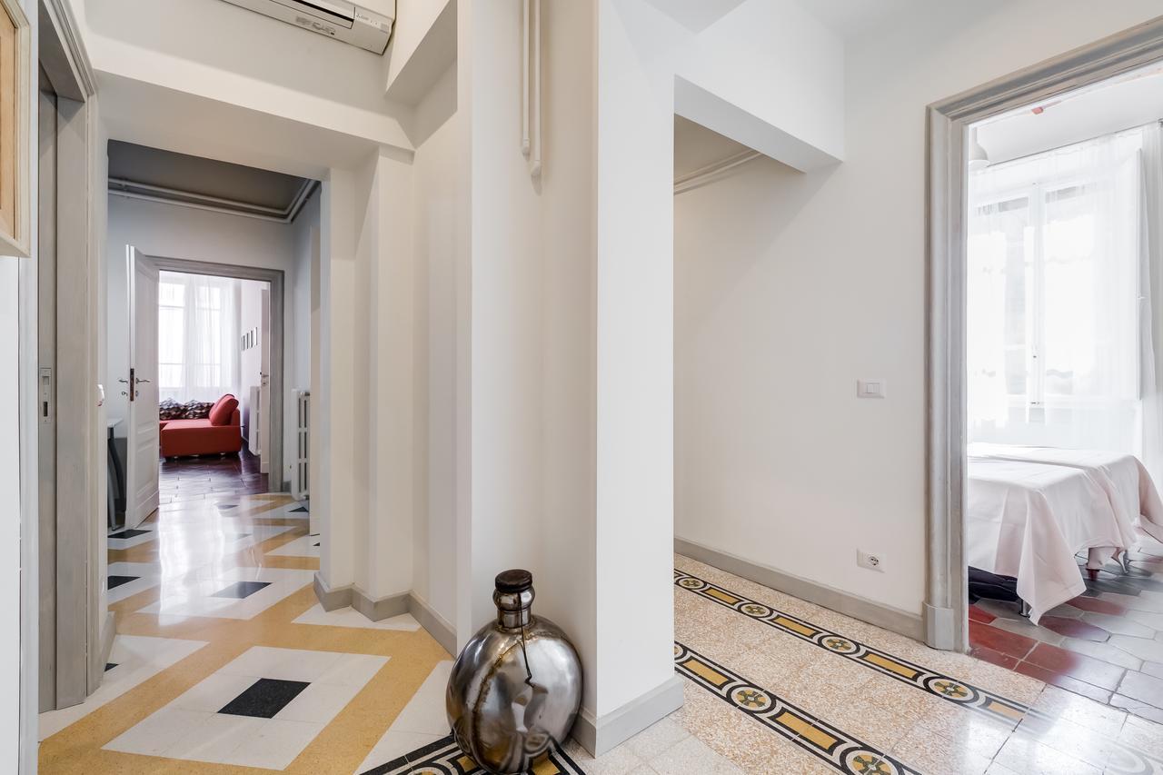 Monti Colosseum Apartment Rome Bagian luar foto