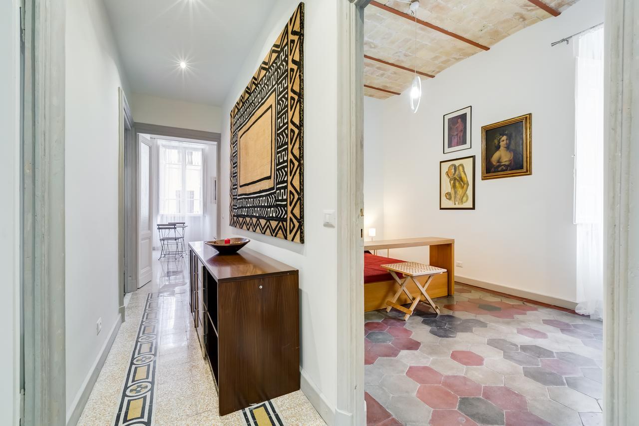Monti Colosseum Apartment Rome Bagian luar foto